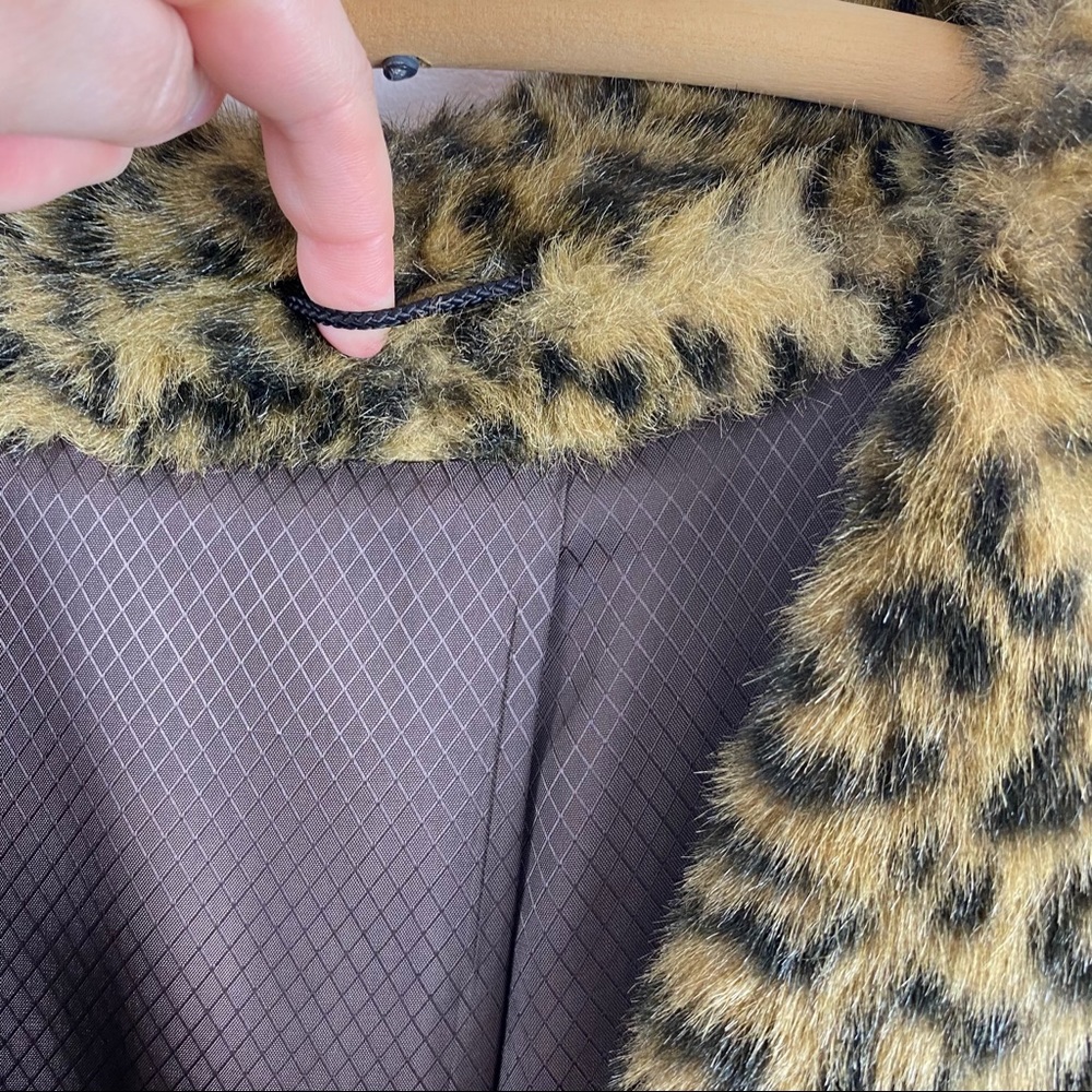 ❌SOLD❌ DO NOT BUY🚫VTG 60/70s Astraka WWF Faux Fur Leopard Print Coat - Picture 10 of 10